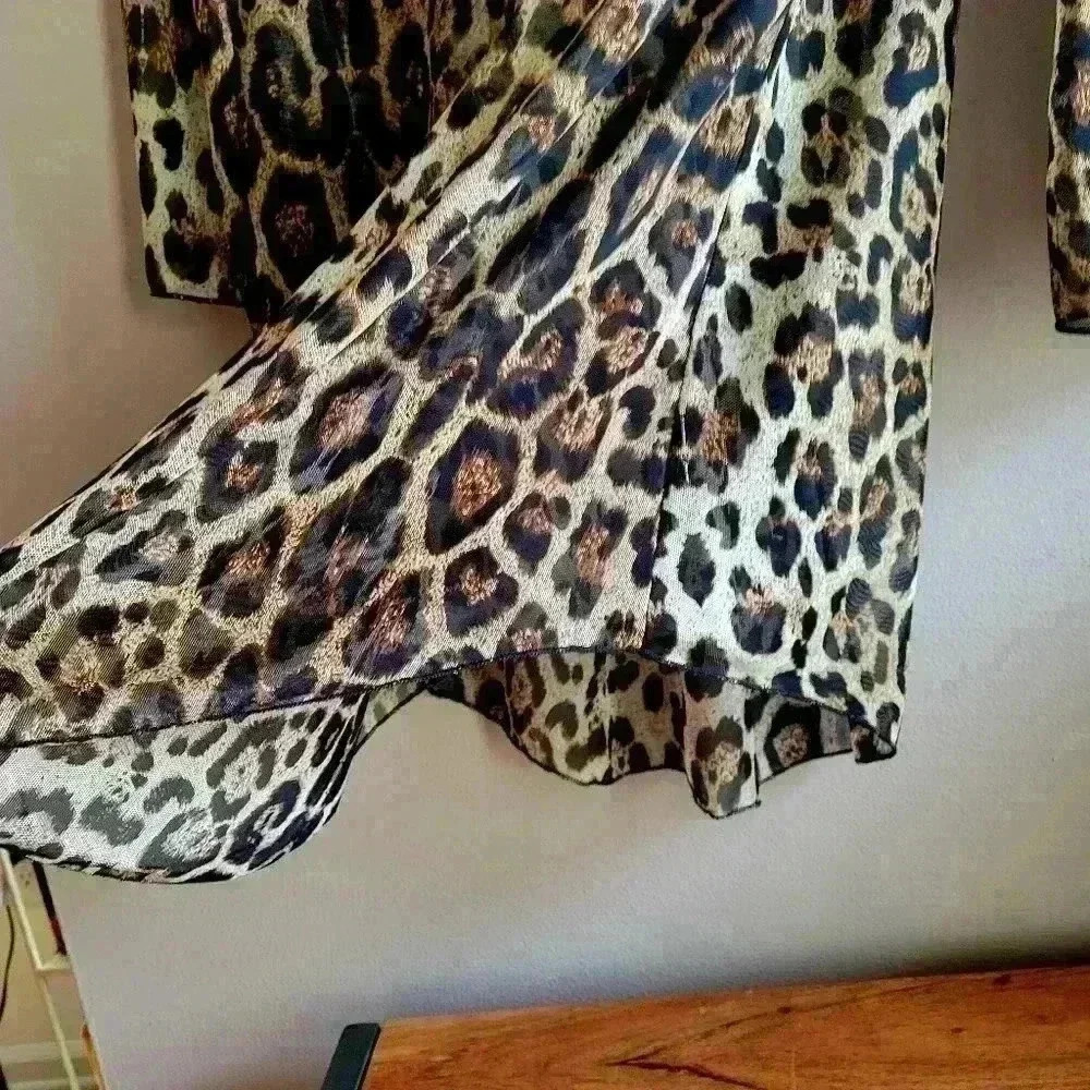 Jordan Taylor Cheetah Animal Print V Neck Translucid Tunic Small 3/4 Sleeve - Picture 7 of 7